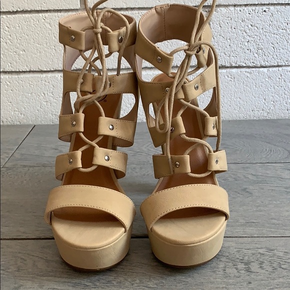 Beige Open Toe Strappy Lace Up Platform Heel - Picture 6 of 8